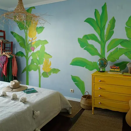 旅馆 埃里塞拉舒尔冲浪旅馆 *