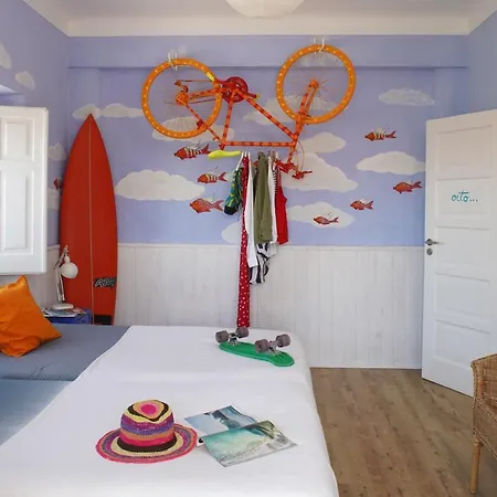 אכסניה Chill In Surf House