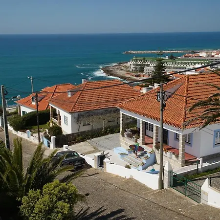 Chill In Surf House אכסניה *