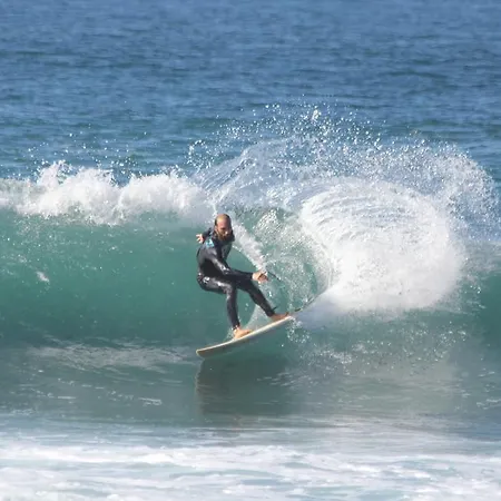 埃里塞拉舒尔冲浪旅馆 * 埃里塞拉