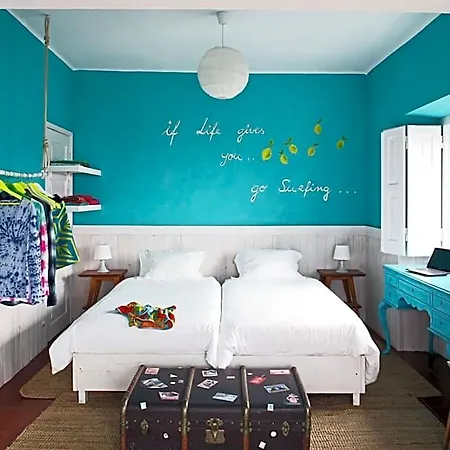 Chill In Surf House Ericeira