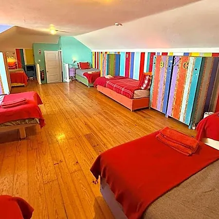 Ostello Chill In Surf House Ericeira