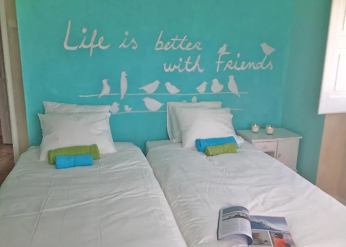 Chill In Surf House Hostel *