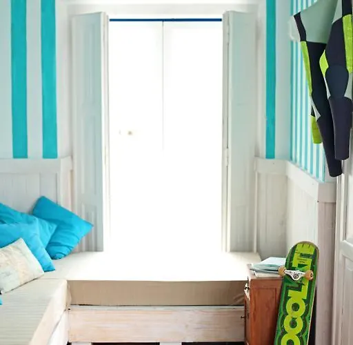 Chill In Surf House Hostel *